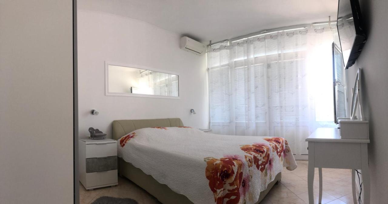 Apartments Ljube Makarska Dış mekan fotoğraf